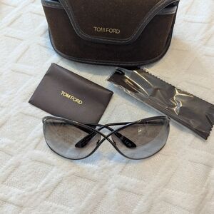 Tom Ford Women's Gunmetal Frame Gray Gradient Lens Sunglasses
